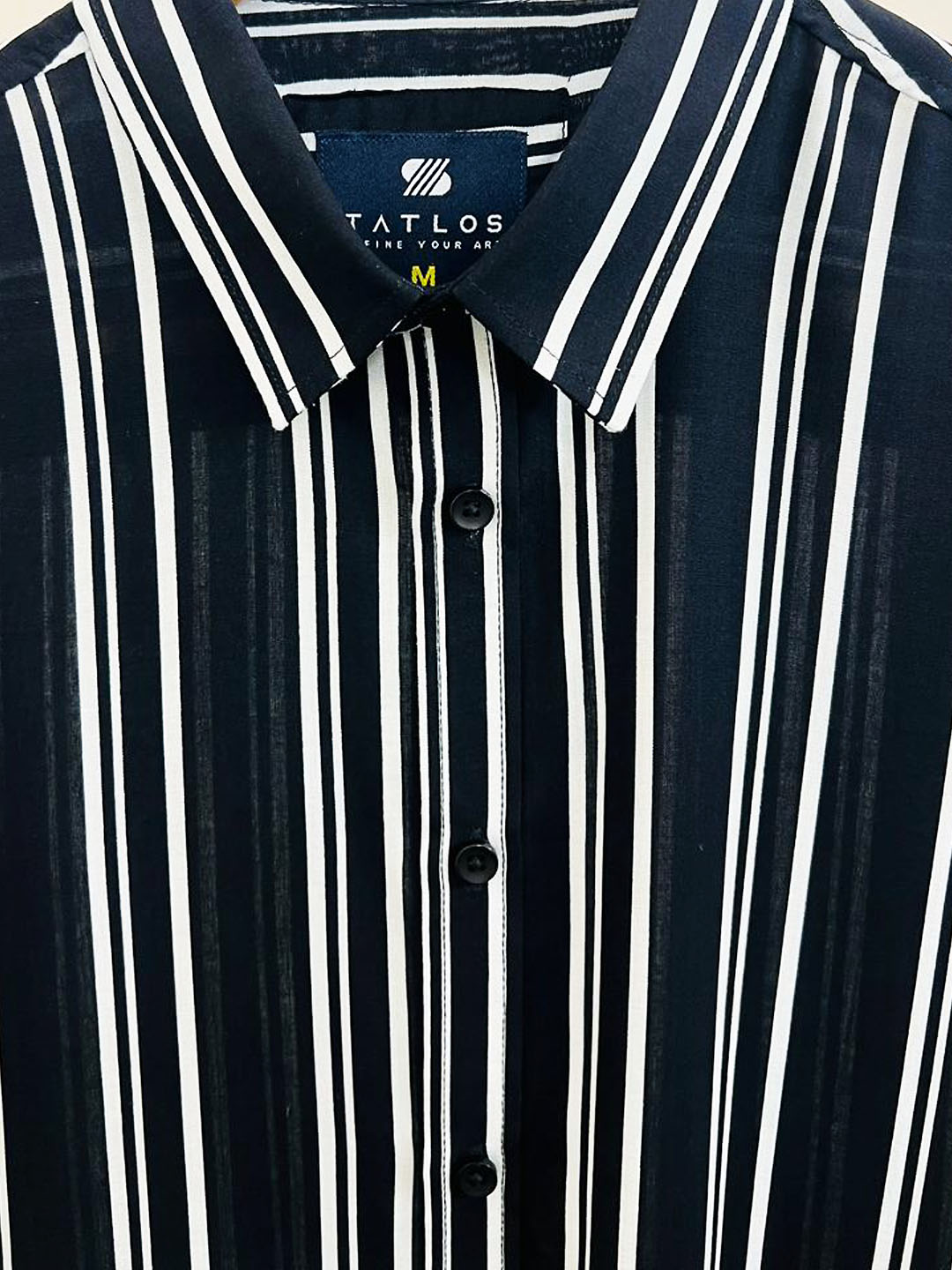 Men's Short sleeve shirt in Onyx Parallel Stripe